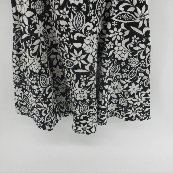 Breakin Loose Black and White Floral Dress Size 14 - Picture 4 of 4